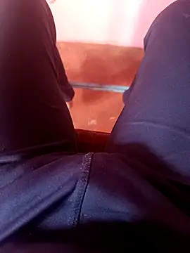 Hunter ind123 online show from December 2025 10:32:02 AM