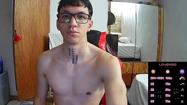 Snapshot of angelicious_ chatting on July 2026 12:53:02 PM angelicious online show from July 2026 12:53:02 PM