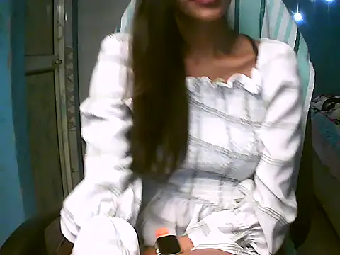 RENUKA RAJPUT online show from April 2026 03:05:01 PM