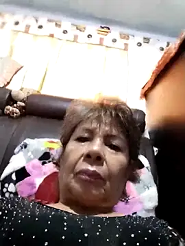 OliviaMorris1 online show from December 2025 03:50:01 PM