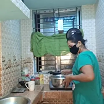 Bristy- online show from November 2025 02:50:02 PM