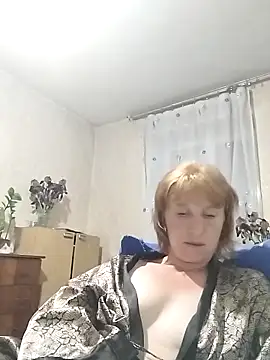Flower2931 online show from June 2026 07:30:02 PM