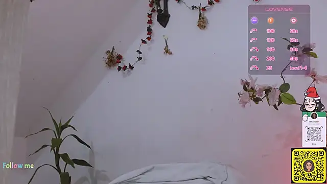 Snapshot of Nocturnawitch chatting on November 2025 04:18:02 PM Nocturnawitch online show from November 2025 04:18:02 PM