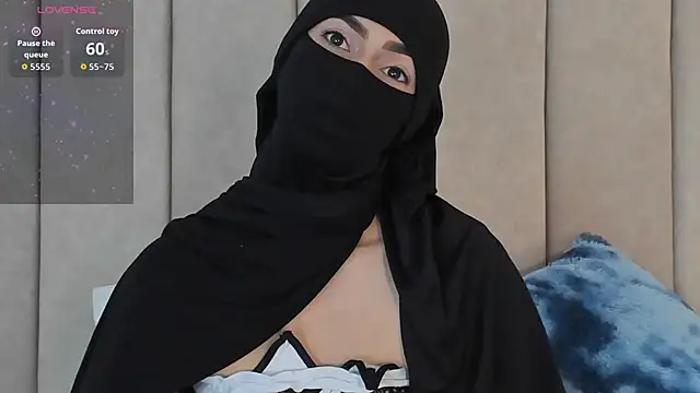  Zahiira  online show from April 2026 12:44:02 PM