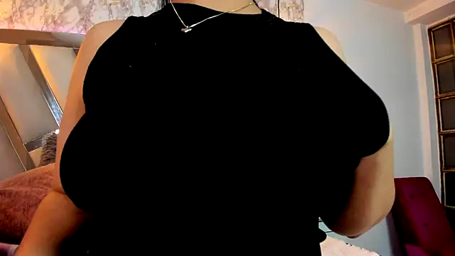 Aisha poweer online show from October 2025 02:01:02 AM