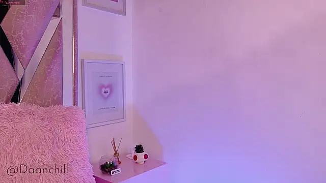 ScarlettRusso1 online show from June 2026 12:32:02 AM