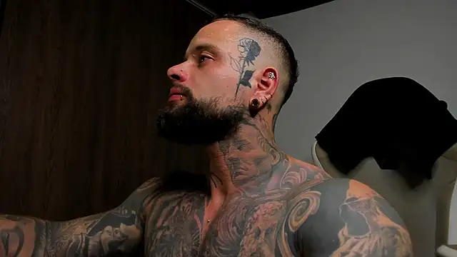 Snapshot of natevillage chatting on September 2025 04:05:01 AM natevillage online show from September 2025 04:05:01 AM