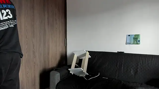 natevillage online show from April 2026 09:06:02 PM