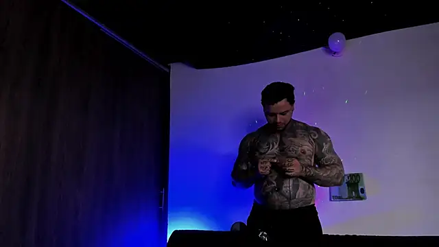 natevillage online show from April 2026 09:06:02 PM