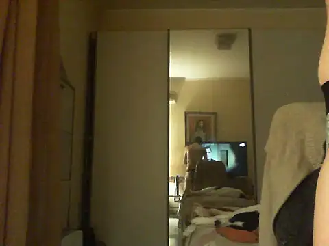 KalendaXL online show from March 2026 12:50:01 AM