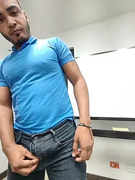 SanChacal5694 online show from November 2025 10:53:02 PM