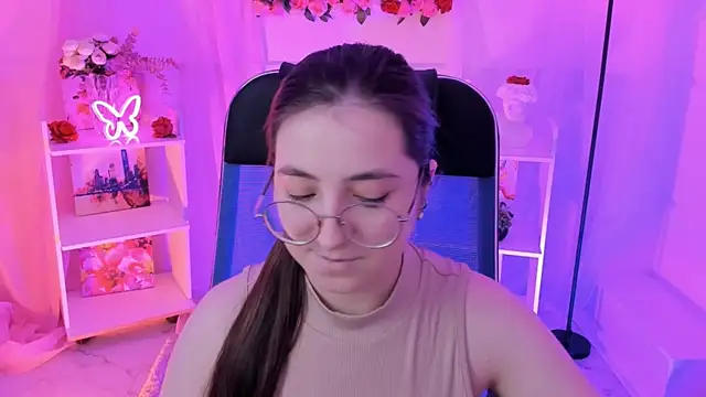 VirtuallVoyant online show from October 2025 07:20:02 AM