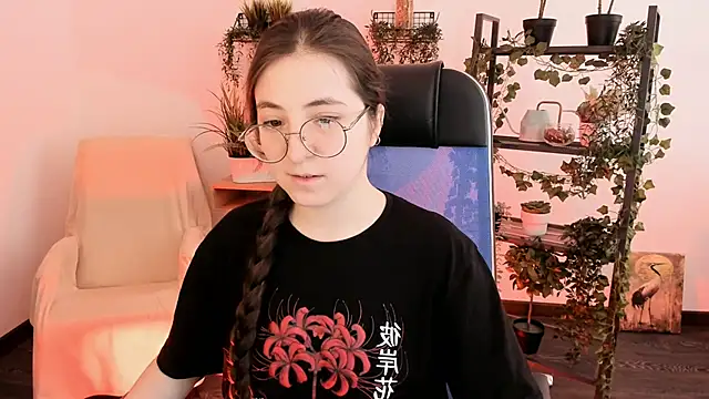 VirtuallVoyant online show from February 2026 06:43:02 AM