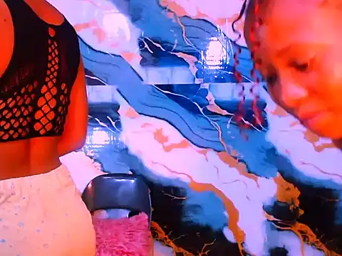 ebonypretty4u69 online show from November 2025 05:33:02 PM