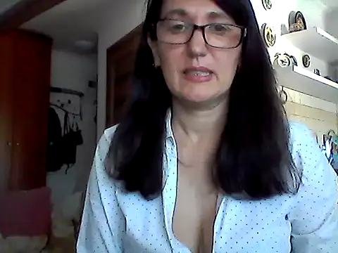 Elena48324 online show from May 2026 07:15:02 AM