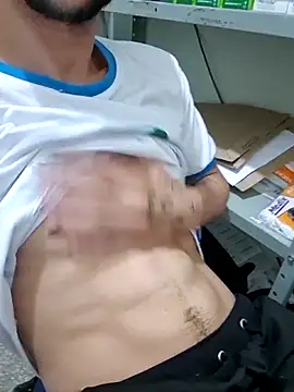 Saraiva2002 online show from December 2025 12:44:02 PM