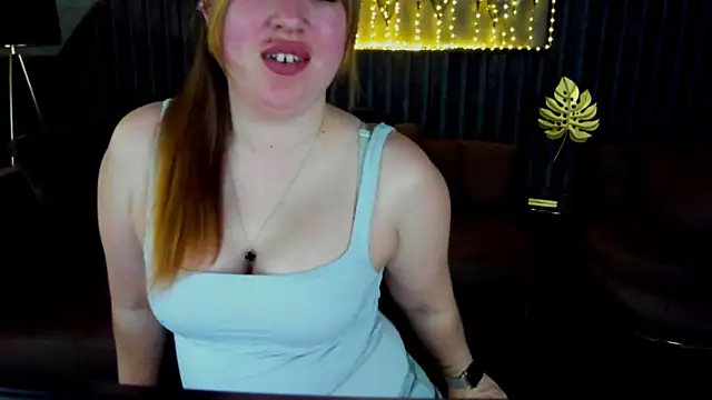 Sofii darling online show from March 2026 04:40:02 PM