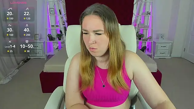 Sofii darling online show from April 2026 04:32:01 PM