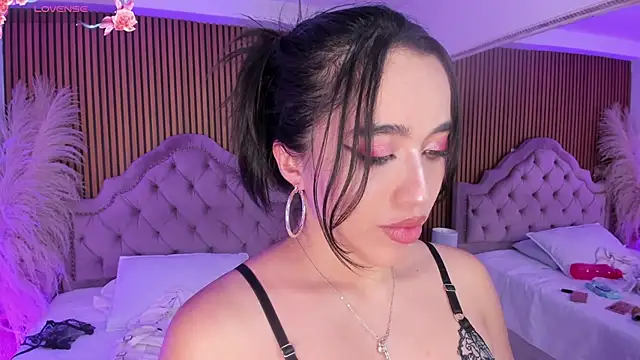 Starbutterflyy  online show from March 2026 05:08:02 AM