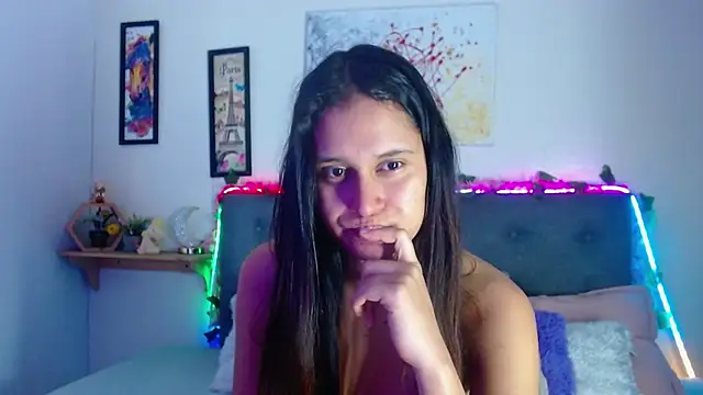 valentini villa online show from November 2025 08:02:01 PM