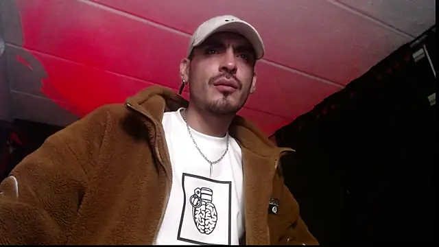 malek xarx  online show from November 2025 05:40:01 AM