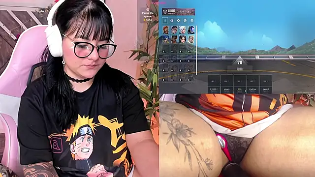 Snapshot of EternaAura chatting on September 2025 09:36:01 PM EternaAura online show from September 2025 09:36:01 PM