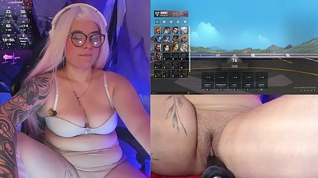 Snapshot of EternaAura chatting on October 2025 01:14:01 PM EternaAura online show from October 2025 01:14:01 PM