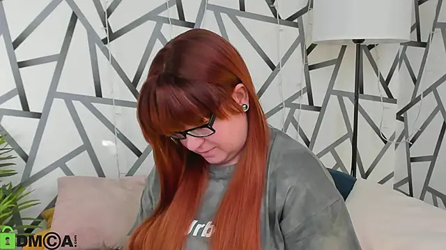 Snapshot of Michelle_Wilsson chatting on April 2026 07:33:02 AM Michelle Wilsson online show from April 2026 07:33:02 AM