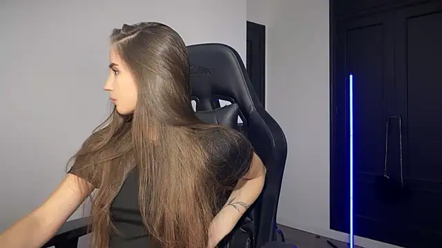 s meow online show from October 2025 10:43:02 PM