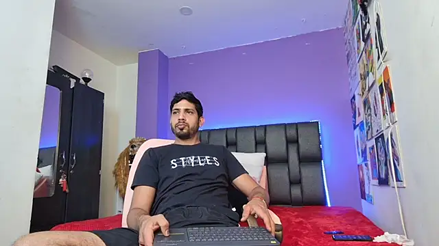 ashtoncooperr online show from November 2025 08:11:02 PM