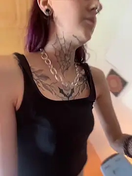 Seductively4 20 online show from April 2026 08:25:01 AM