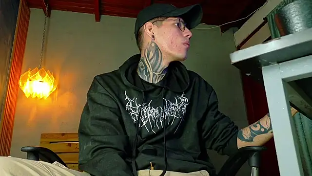 david huge online show from April 2026 12:48:02 PM