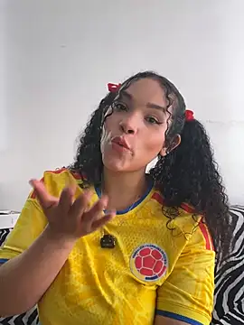 Snapshot of ivonne_diaz1 chatting on July 2026 06:45:01 PM ivonne diaz1 online show from July 2026 06:45:01 PM
