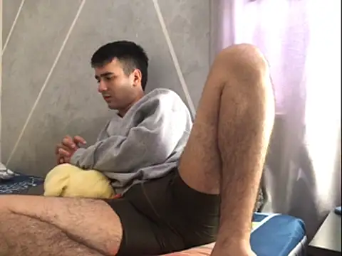 Cesar Augusto online show from March 2026 04:13:01 PM