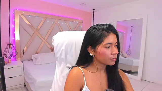 samantaa shy online show from February 2026 06:22:01 AM