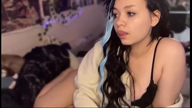 Snapshot of nikoli_naw chatting on October 2025 01:35:01 AM nikoli naw online show from October 2025 01:35:01 AM