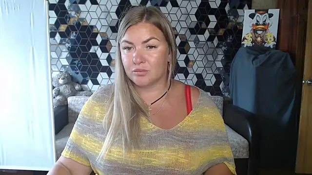 NikaSkylink online show from June 2026 10:15:01 AM