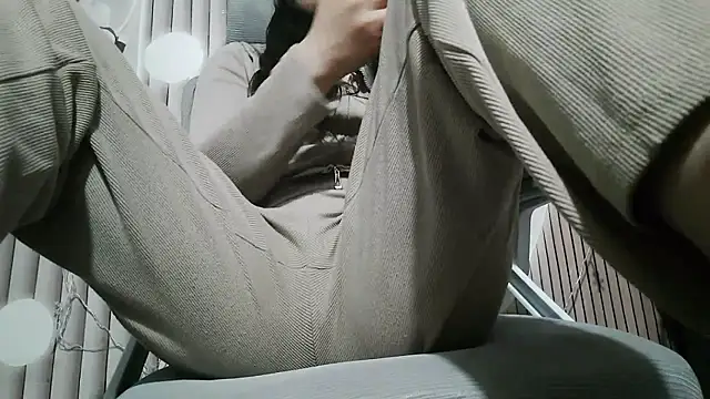 Emachiii online show from January 2026 12:54:01 PM