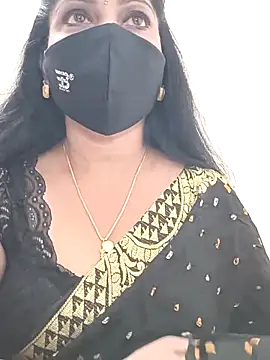 shivani27 online show from December 2025 12:23:02 PM