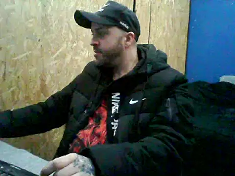 Snapshot of Shingroth chatting on September 2025 01:59:01 PM Shingroth online show from September 2025 01:59:01 PM