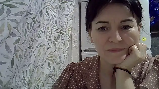 Krystal 82 online show from January 2026 08:10:02 PM