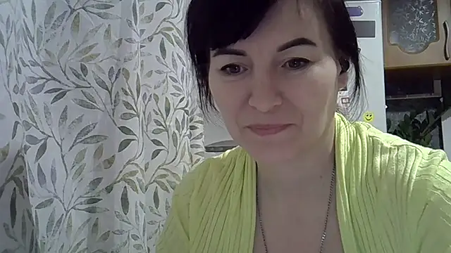 Snapshot of Krystal_82 chatting on February 2026 08:07:01 PM Krystal 82 online show from February 2026 08:07:01 PM