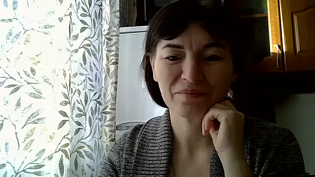 Snapshot of Krystal_82 chatting on February 2026 08:35:02 AM Krystal 82 online show from February 2026 08:35:02 AM