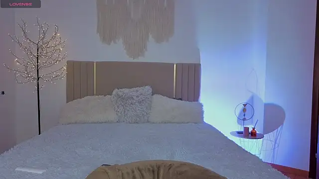 Real cutie1 online show from April 2026 12:49:01 PM