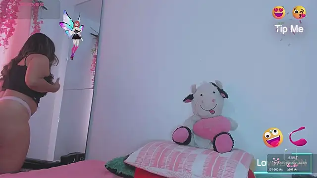 lanastone86 online show from November 2025 01:25:02 PM