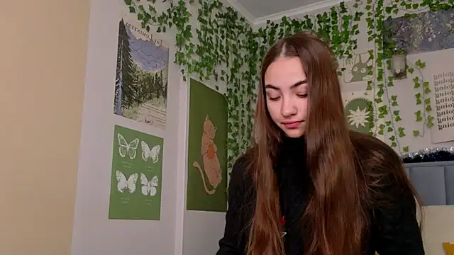 Ashley Pierce online show from December 2025 04:17:01 AM