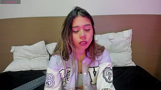 Rachell criss online show from April 2026 03:50:02 AM