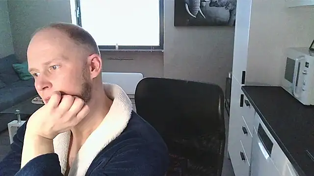 Dartanjanas13 online show from October 2025 11:09:02 AM