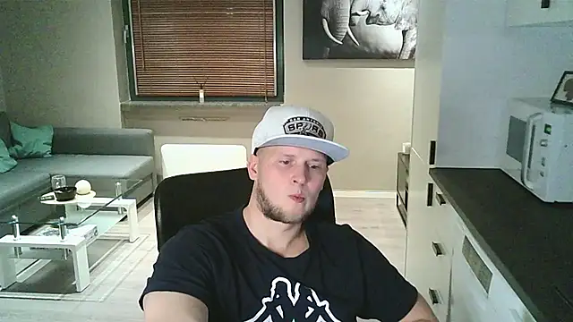 Dartanjanas13 online show from October 2025 04:51:01 PM