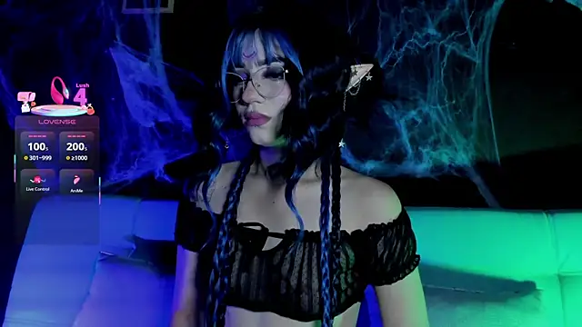 Snapshot of madiixwatson chatting on October 2025 10:48:01 AM madiixwatson online show from October 2025 10:48:01 AM